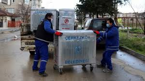 ÇÖP KONTEYNERLERİ YENİLENİYOR